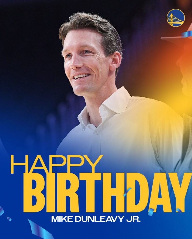 真挚的祝福🎂勇士官方祝球队总经理邓利维46岁生日快乐!